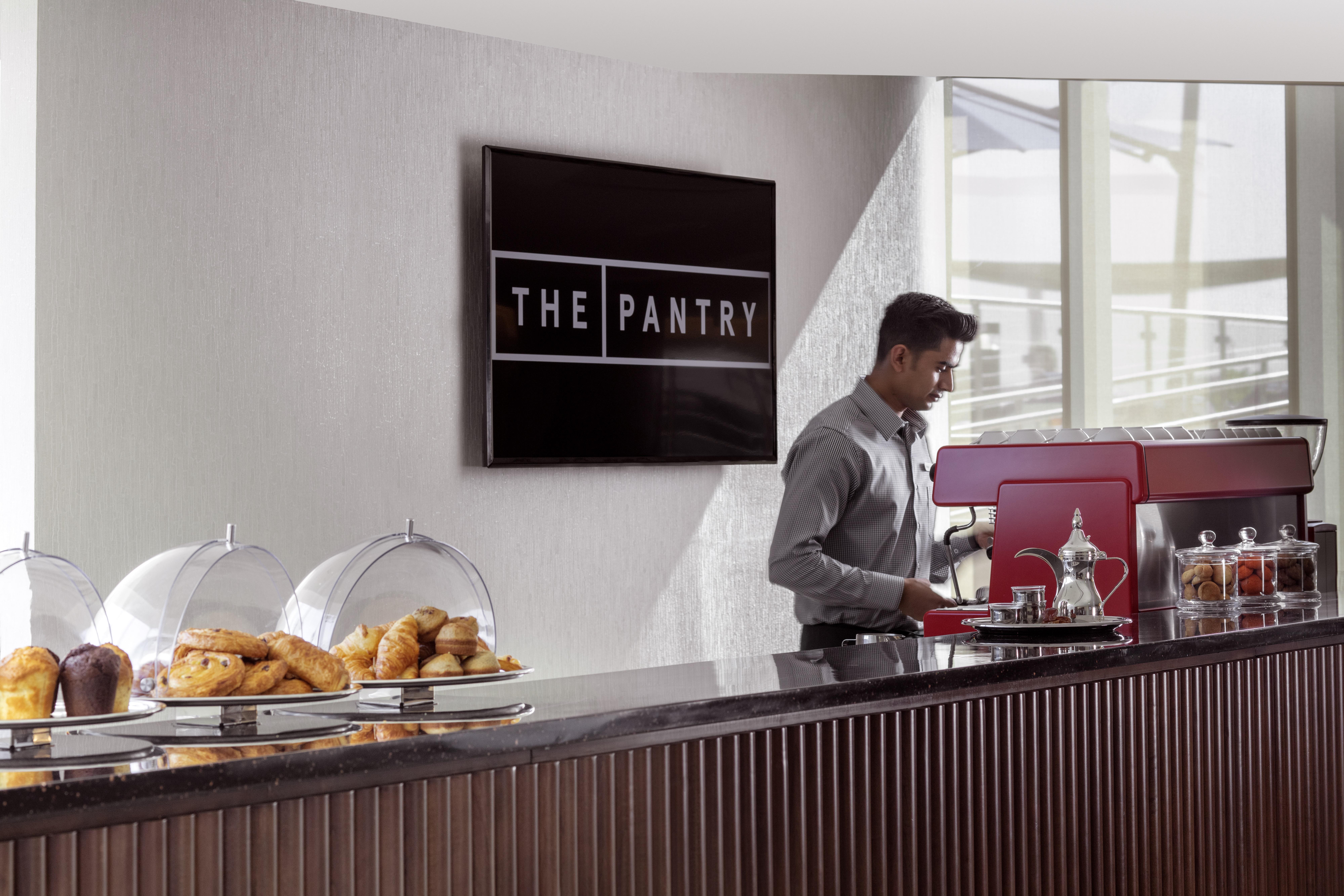 Aparthotel Avani Palm View &