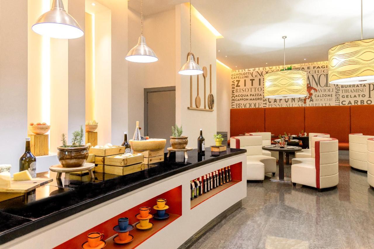 Hotel Ibis Mall Avenue