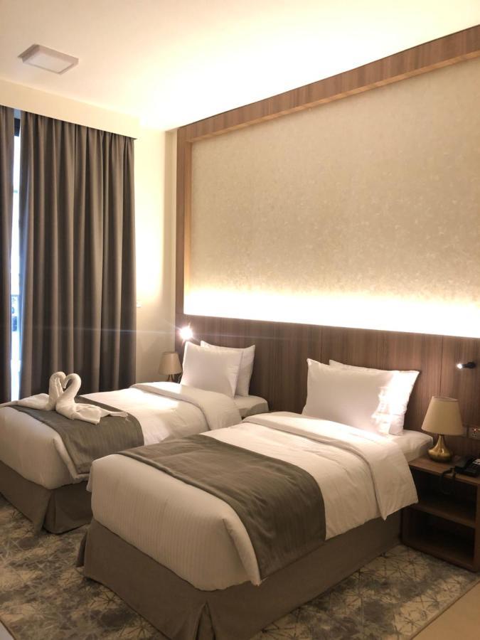 Azur Regency Apartment Dubai