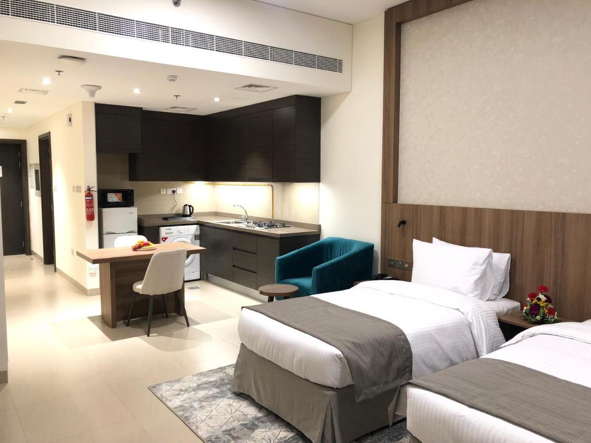 Azur Regency Apartment