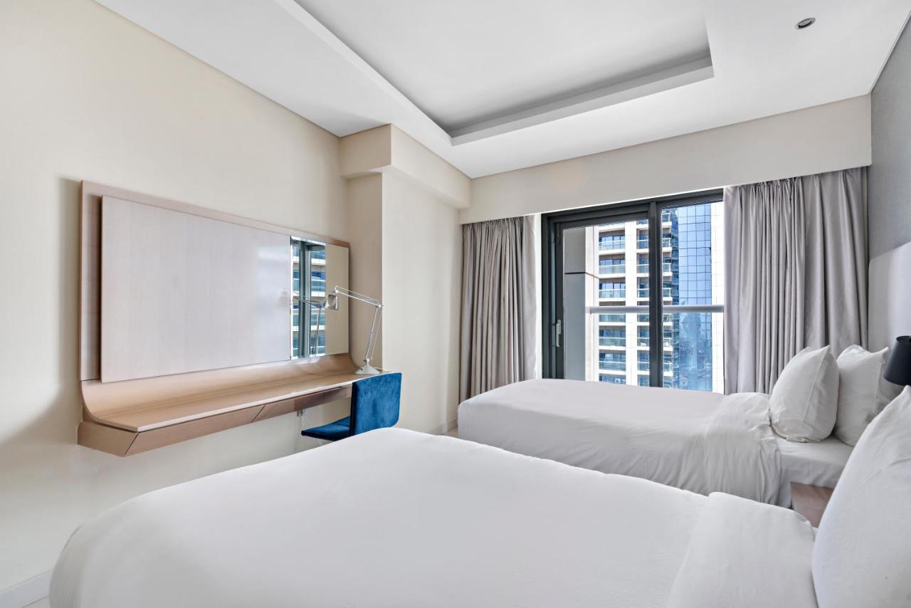 Apartment Aliving Supreme 2br Paramount Towers Business Bay 6206 *