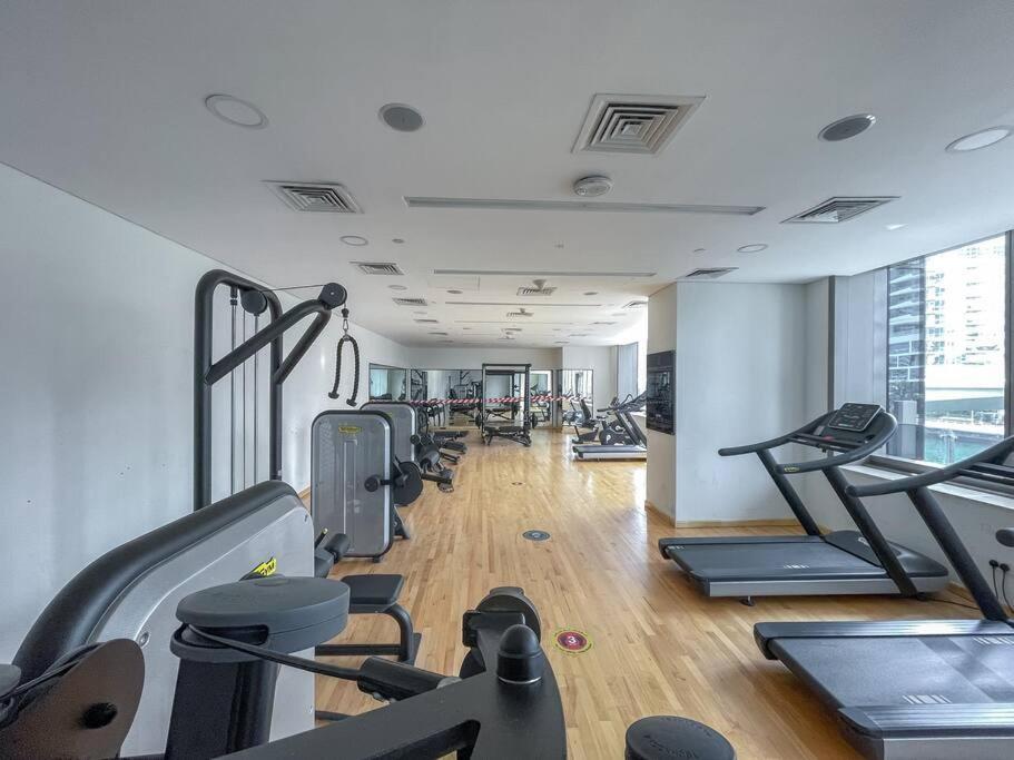 Elegant Studio Sparkle Tower Jbr By Suiteable Dubai