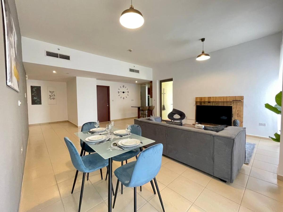 1 World, Premium Hostel, Jbr, Near Metro And Beach Apartment