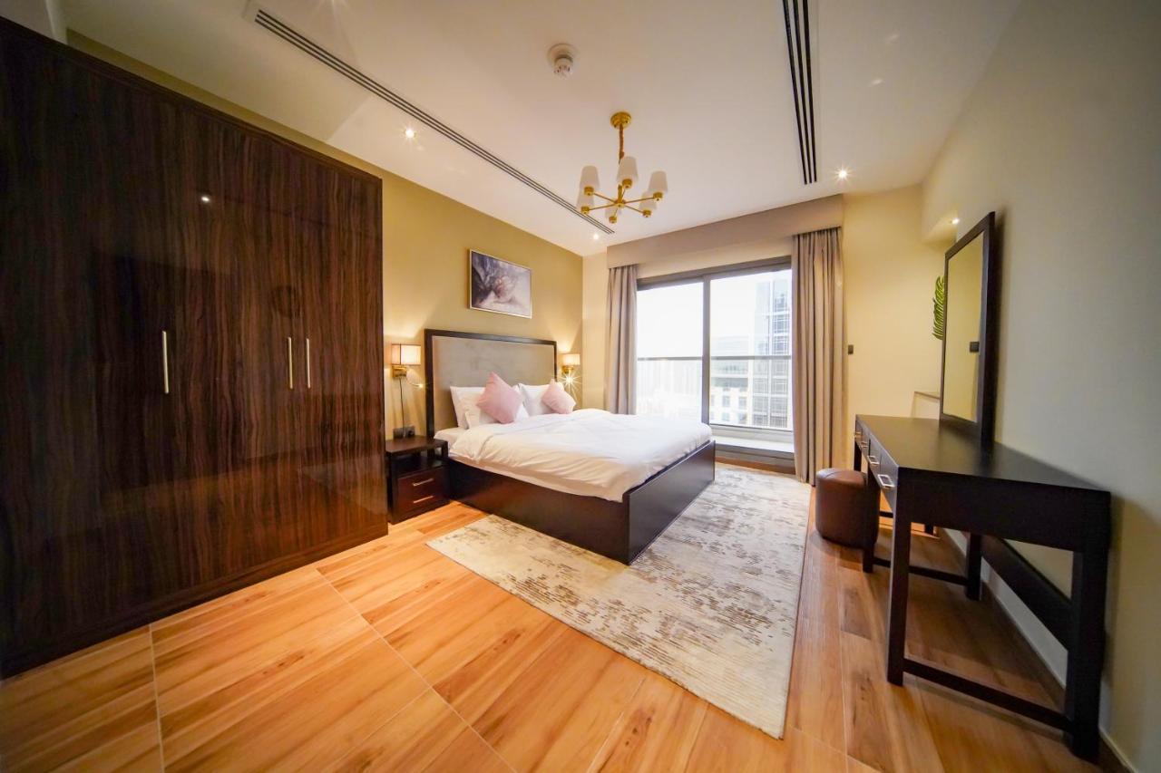 Luton - Elite Downtown Residence, Burj Khalifa View - 19ab01 Apartment Dubai