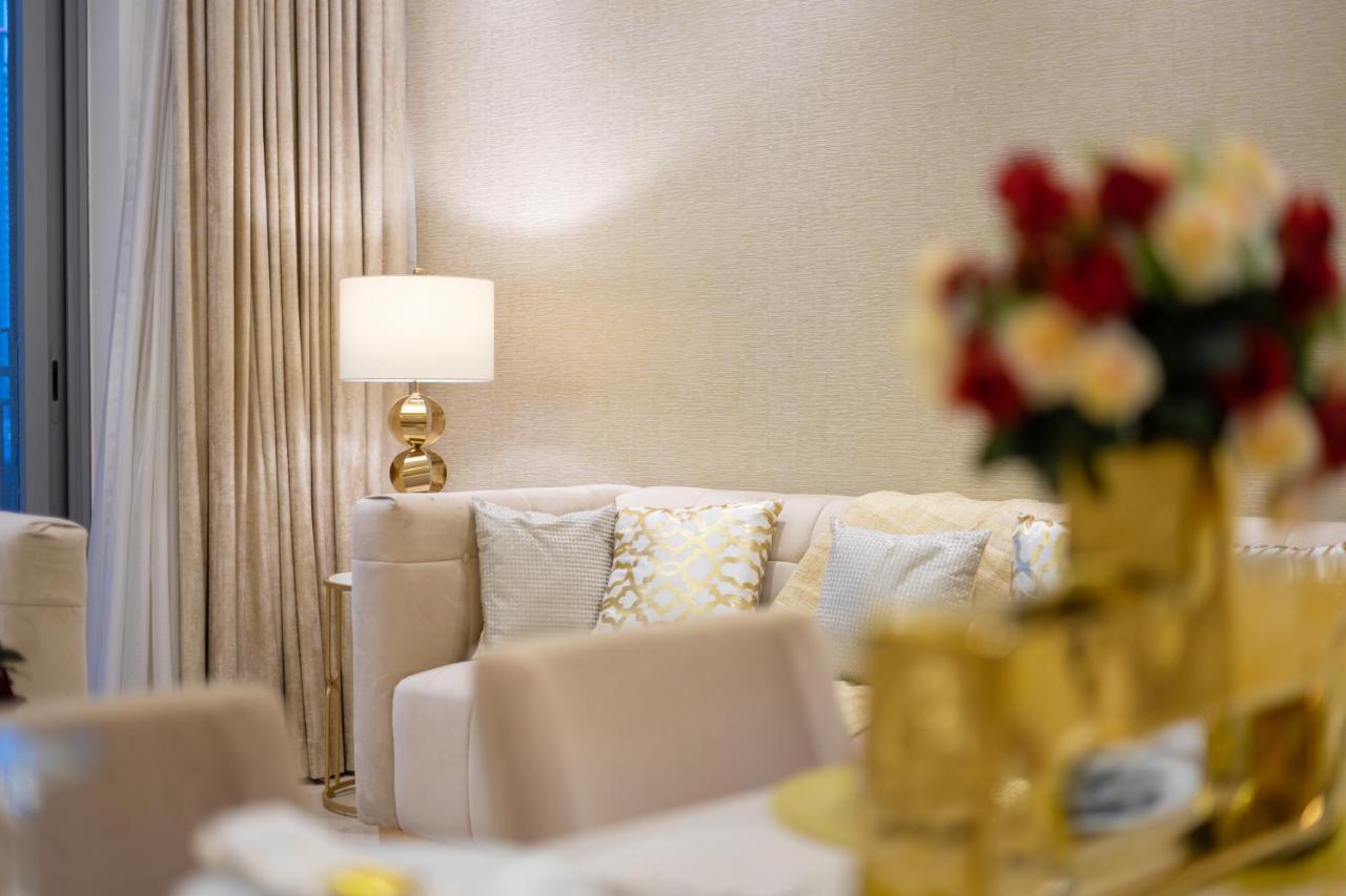Westminster Standpoint Burj Khalifa Apartment Dubai