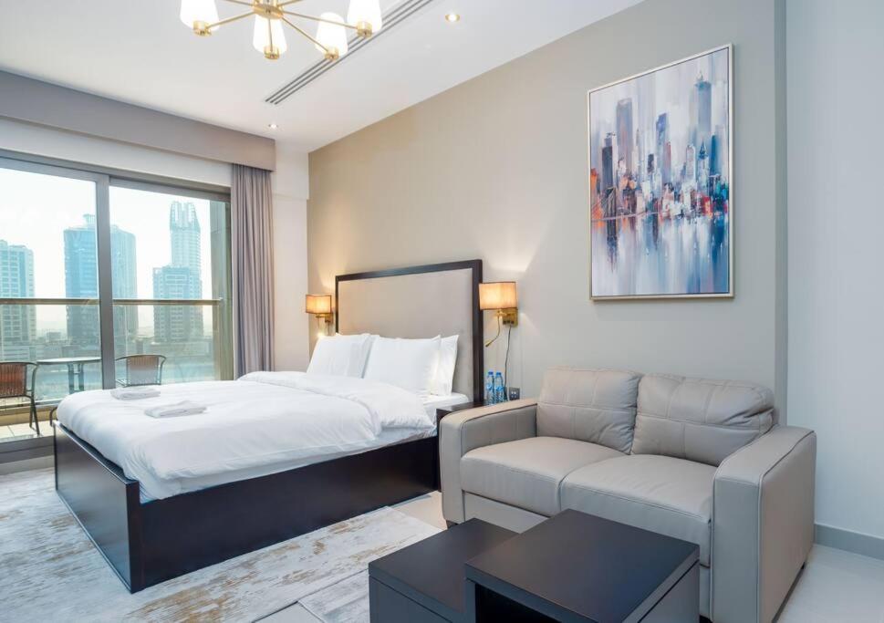 Apartment Jacuzzi, Pool And Gym - 5min From Burj Khalifa *