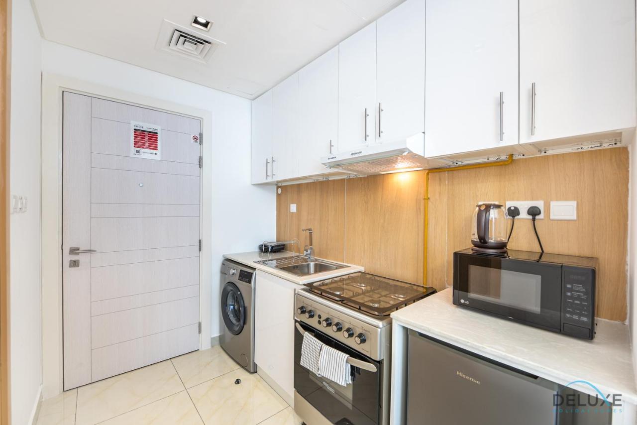 Urban Studio At The Square Tower Jumeirah Village Circle By Deluxe Dubai