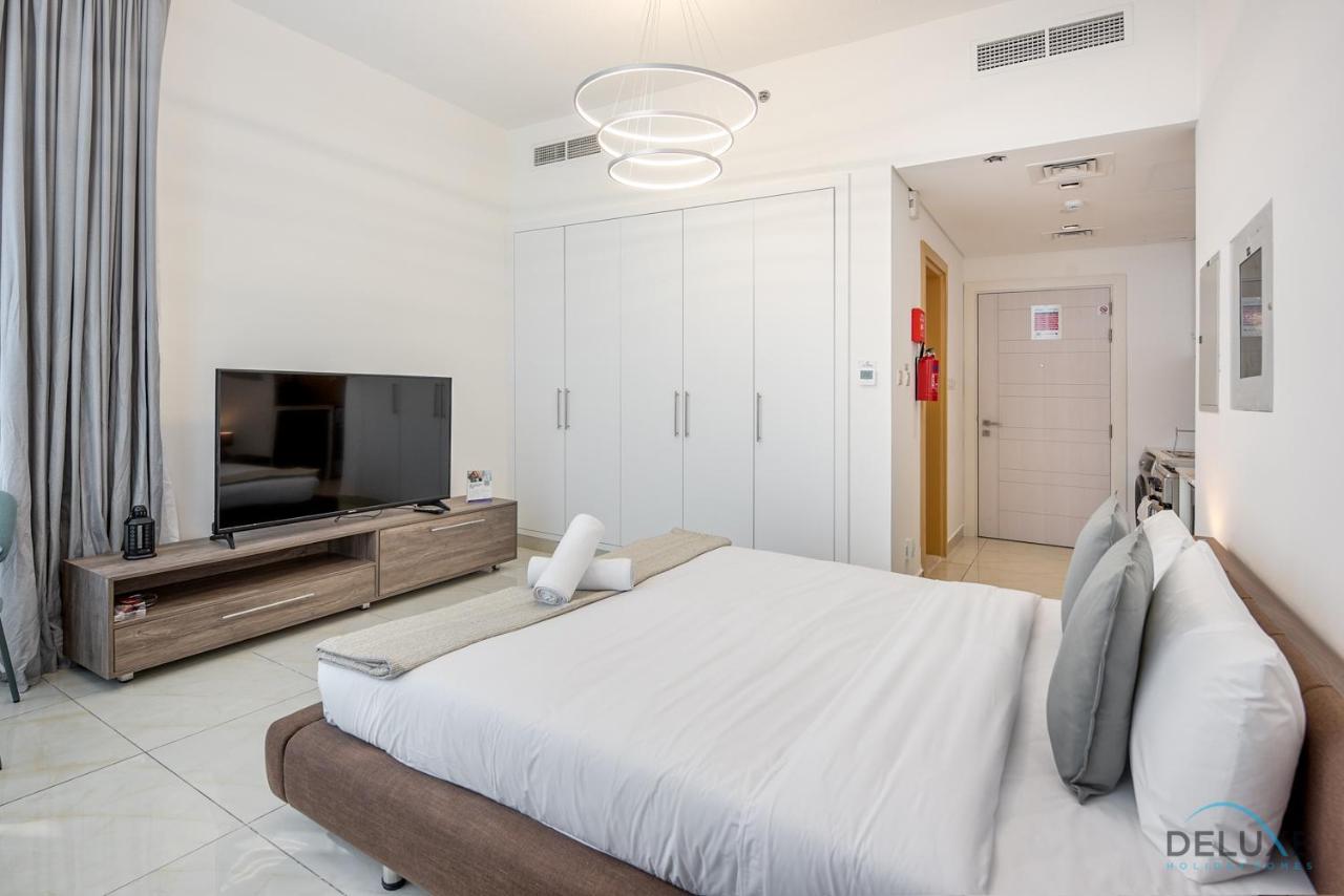 Apartment Urban Studio At The Square Tower Jumeirah Village Circle By Deluxe Dubai