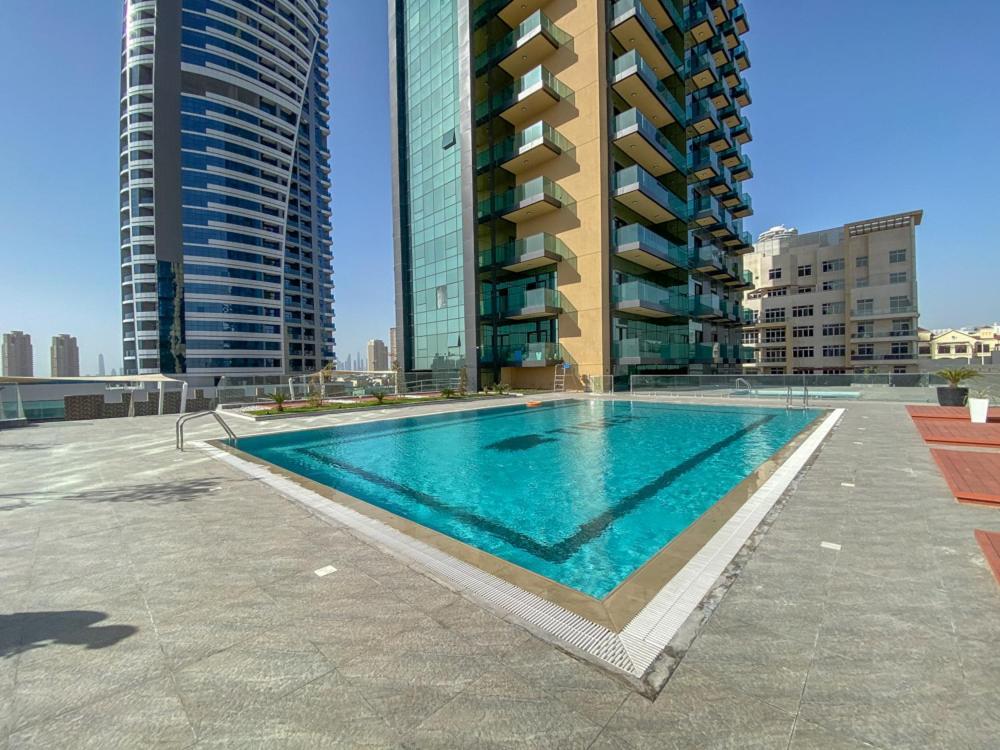Urban Studio At The Square Tower Jumeirah Village Circle By Deluxe Apartment Dubai