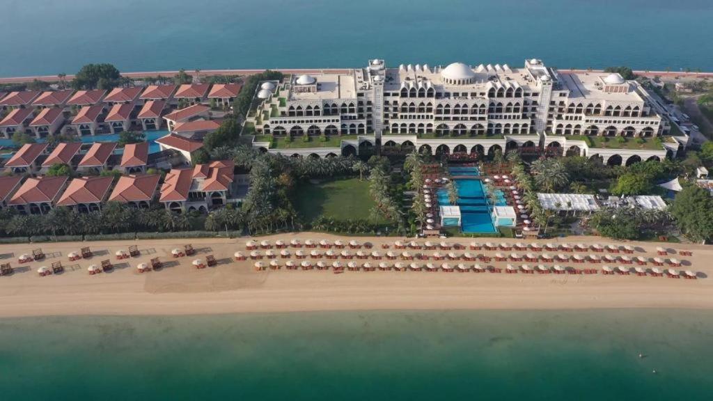 Beach - Jumeirah Zabeel Saray Royal Residences Villa
