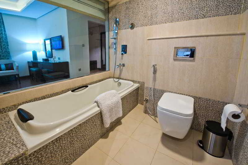 Signature Al Barsha Hotel 4*