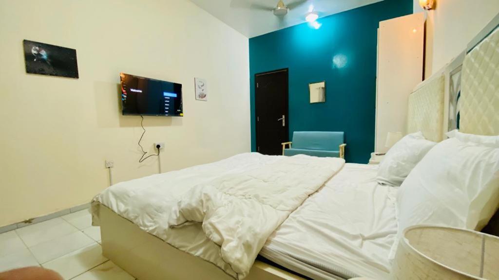 Low Priced New Residential For Rent In Near Dafza Metro Station Dubai