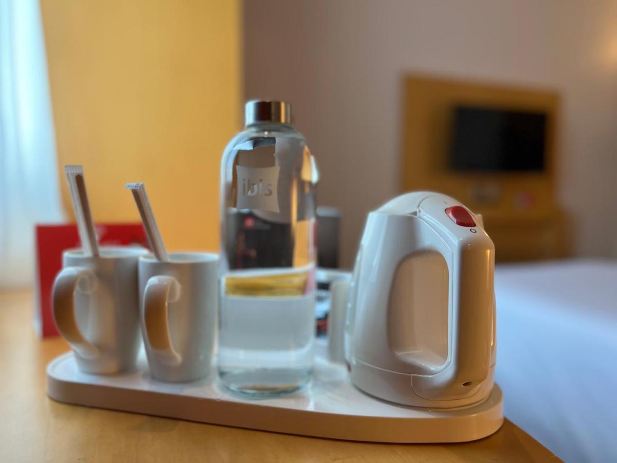 Ibis One - World Trade Centre 3*
