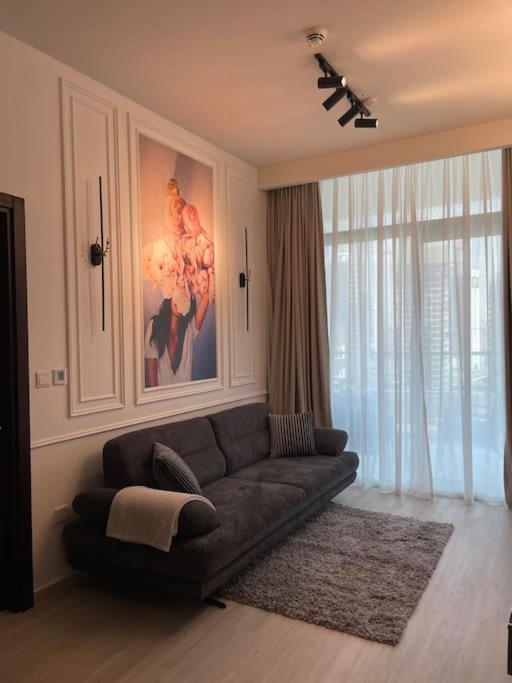 New Luxury Modern Canal View. Apartment *