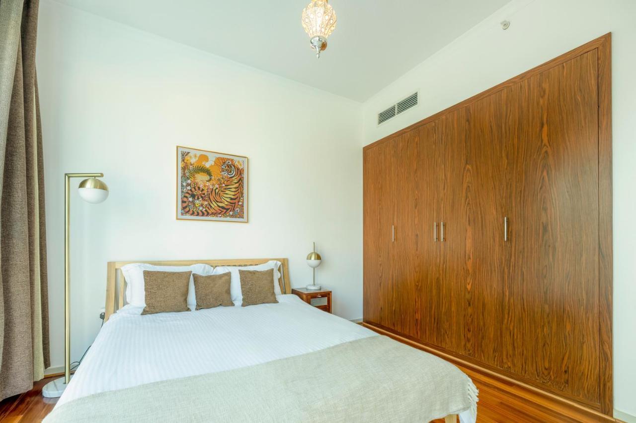 Burj Residences T3 Premium Apartment *