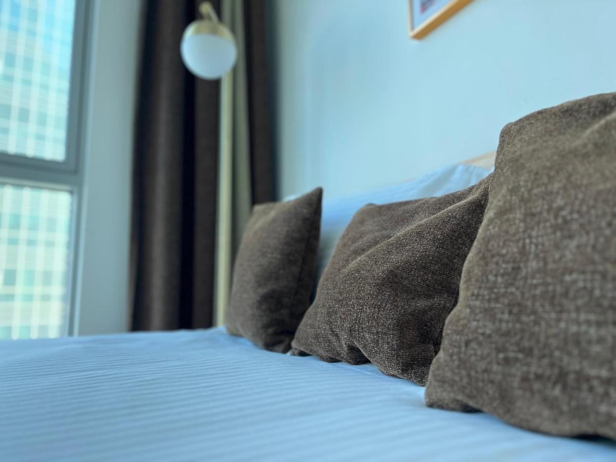 Burj Residences T3 Premium Apartment Dubai
