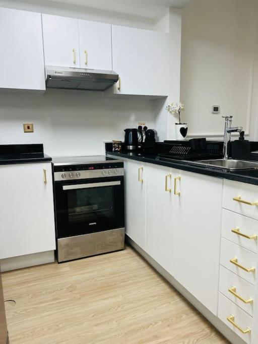Apartment Greek Gods Luxury Jlt 1bhk With Stunning View Close To Metro *