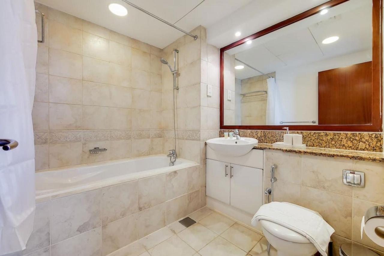 Apartment Al Murjan, Marina - Trendy Two Bedroom *