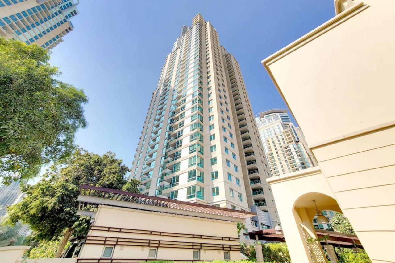 Al Murjan, Marina - Trendy Two Bedroom *
