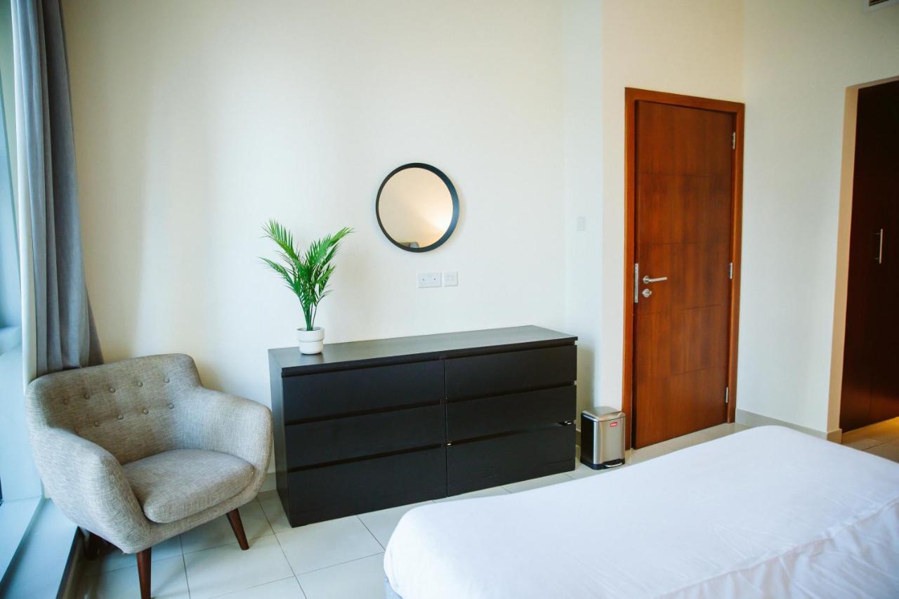 Luxury At Standpoint Tower By Emaar Dubai