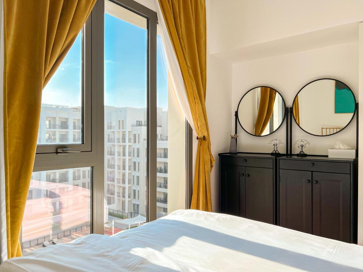 Apartment Bright And Spacious 2 Bedroom With Private Balcony Dubai