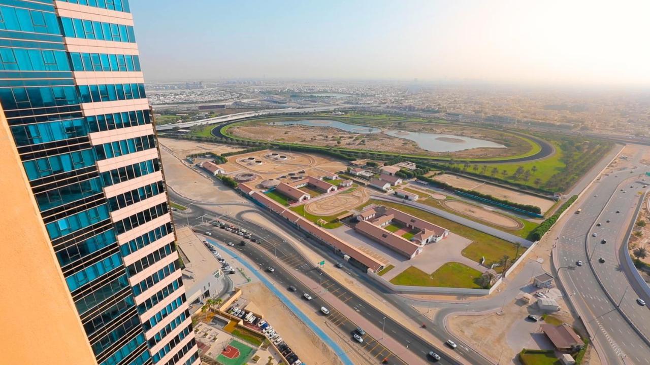 Luxury Churchill Tower- Vast Holidays Apartment