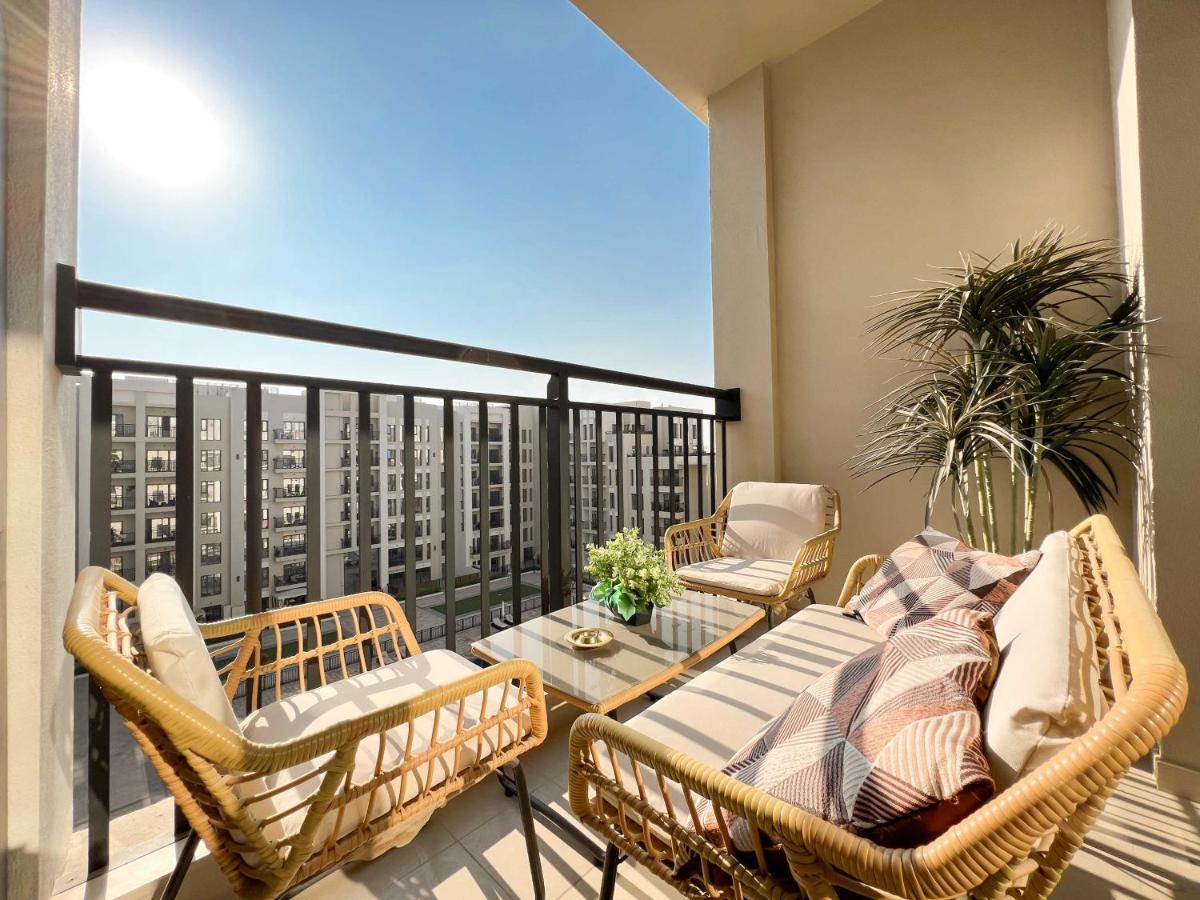 Apartment Bright And Spacious 2 Bedroom With Private Balcony Dubai