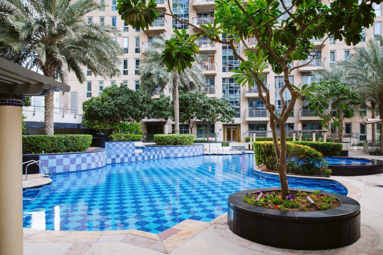 Apartment Luxury At Standpoint Tower By Emaar
