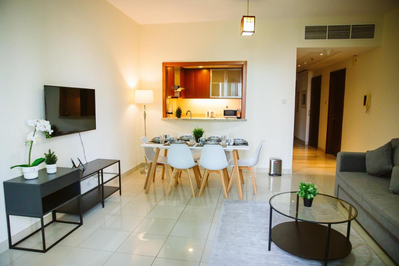Luxury At Standpoint Tower By Emaar Apartment Dubai