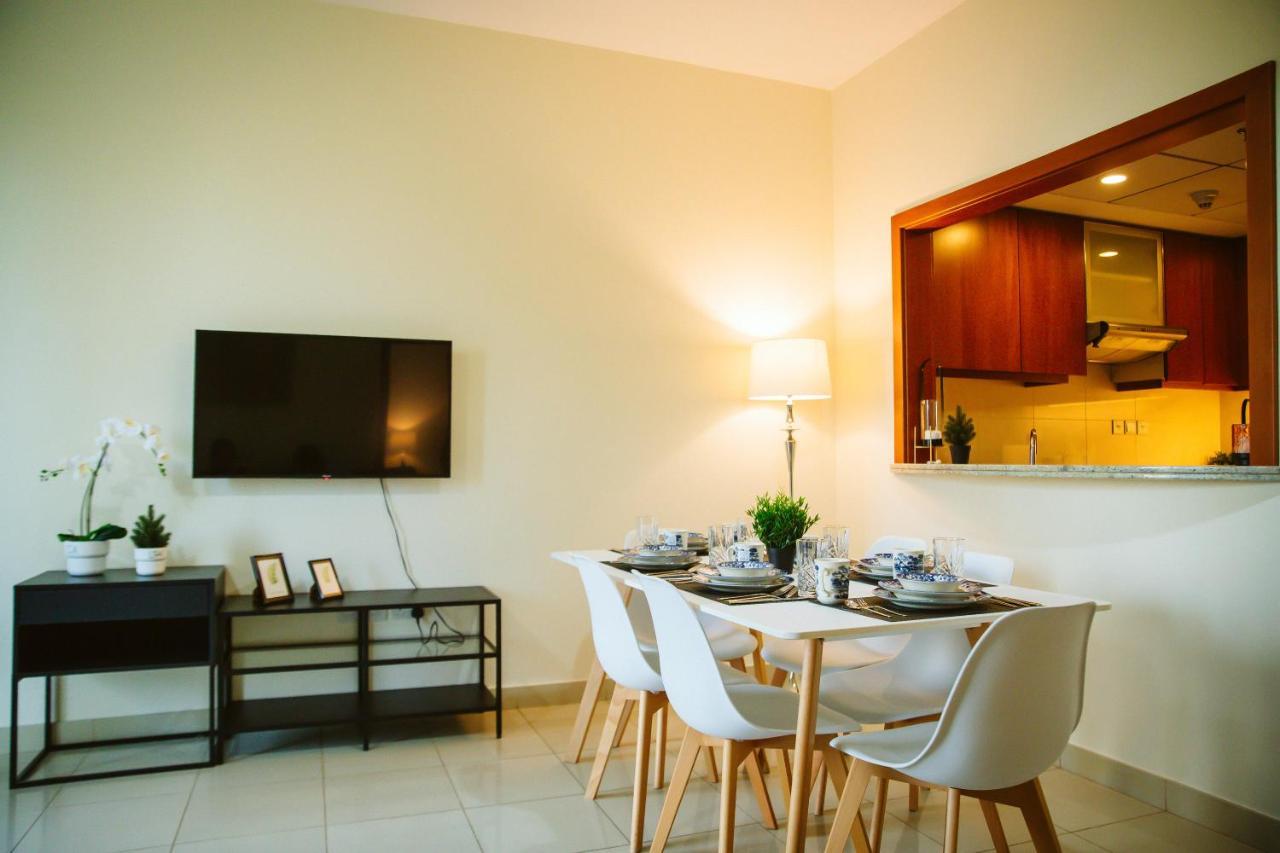 Luxury At Standpoint Tower By Emaar * Dubai