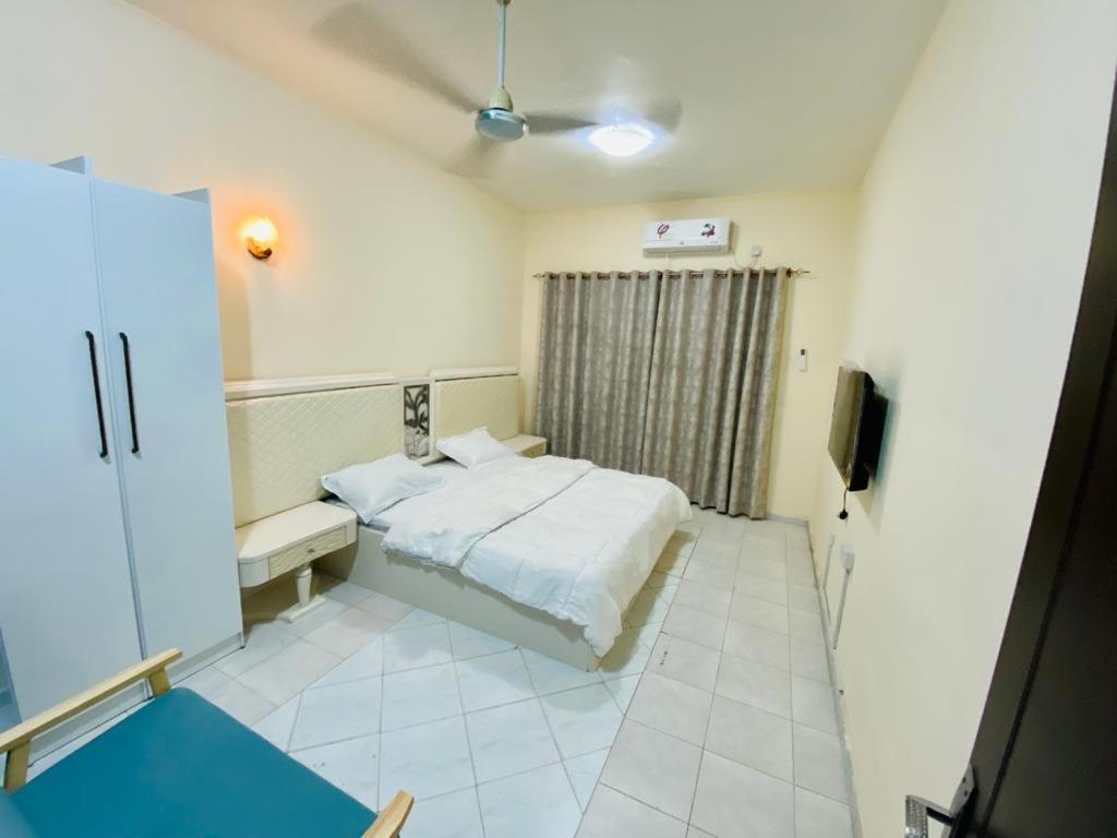 Low Priced New Residential For Rent In Near Dafza Metro Station Apartment Dubai