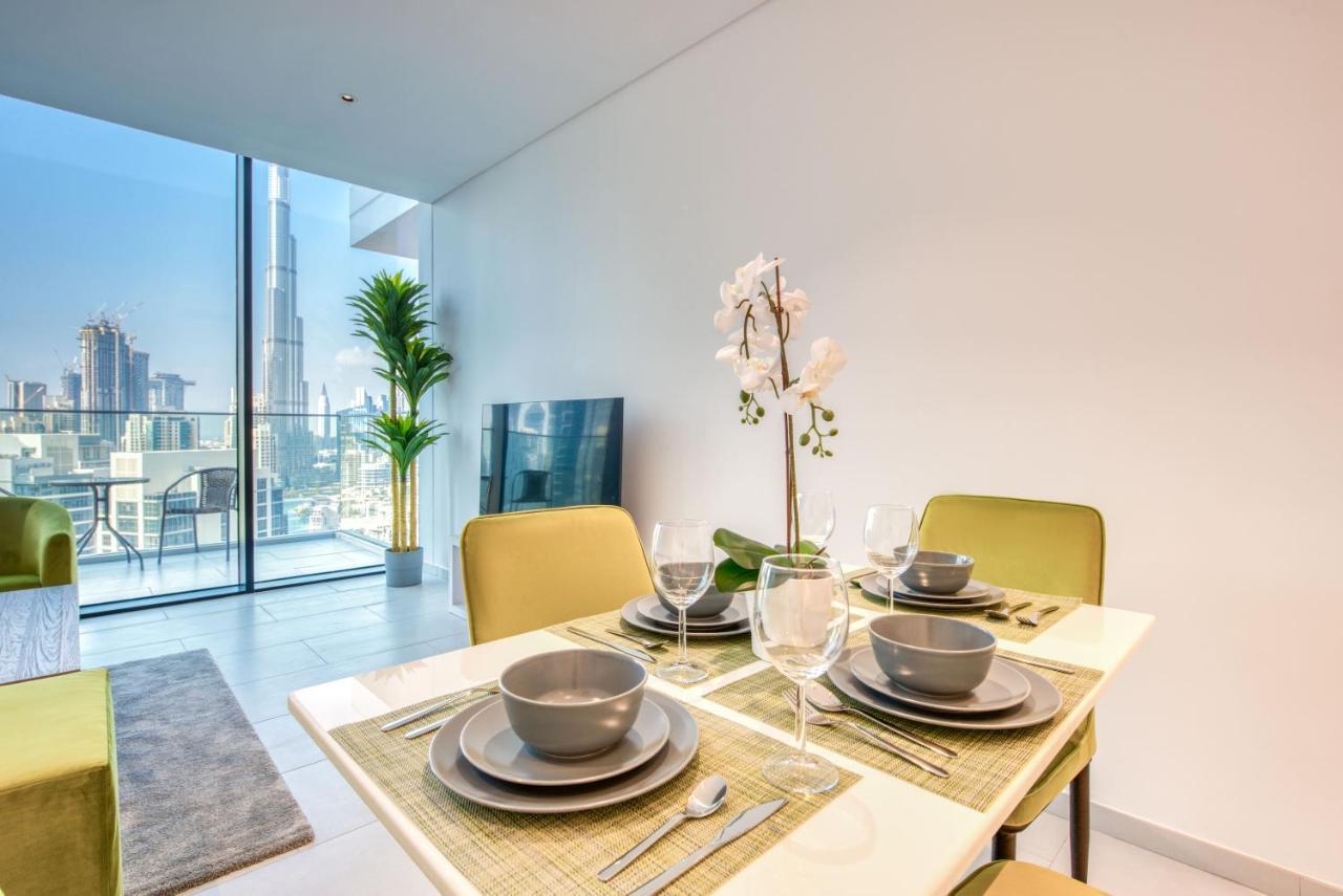 Maison Privee - Luxury, Spacious, Modern Near Burj Khalifa And Canal Apartment Dubai