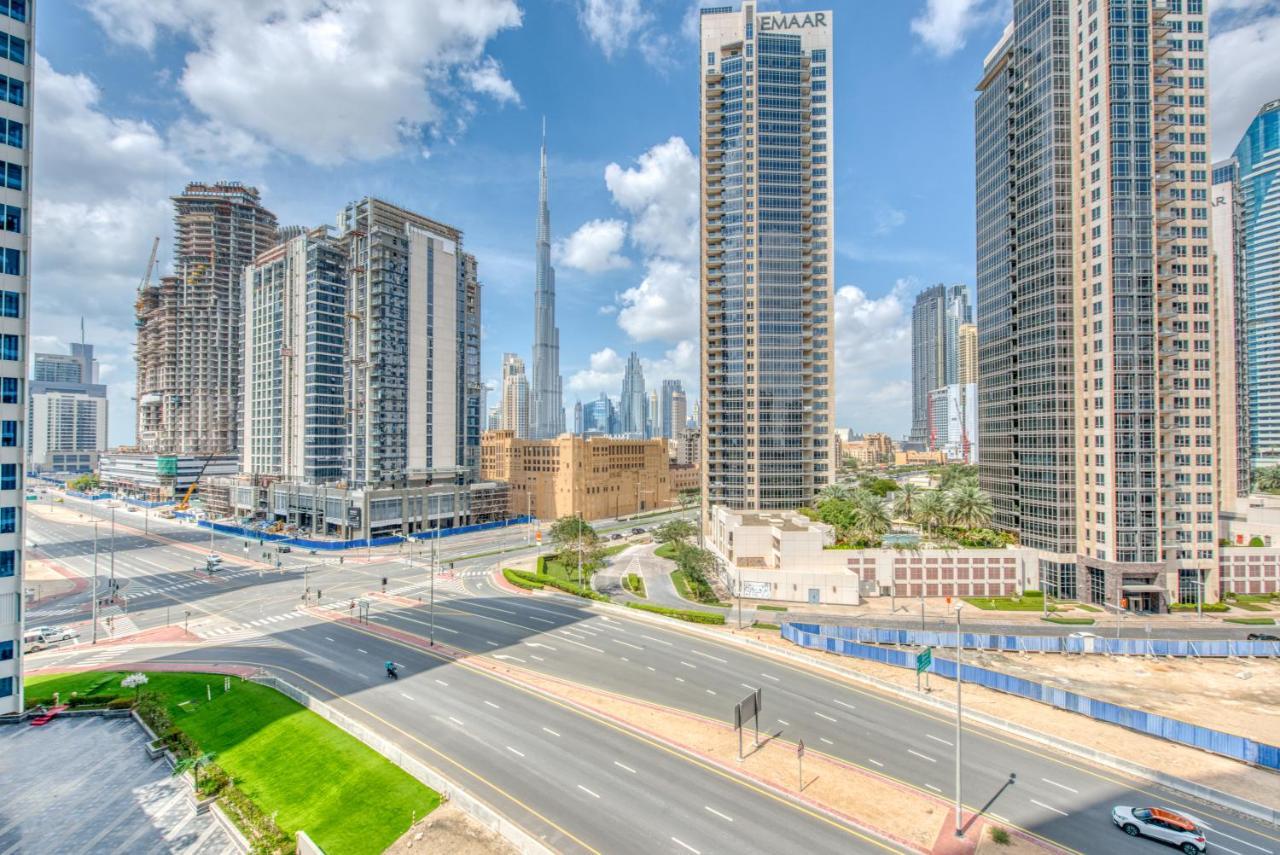 Maison Privee - Luxury, Spacious, Modern Near Burj Khalifa And Canal Apartment Dubai