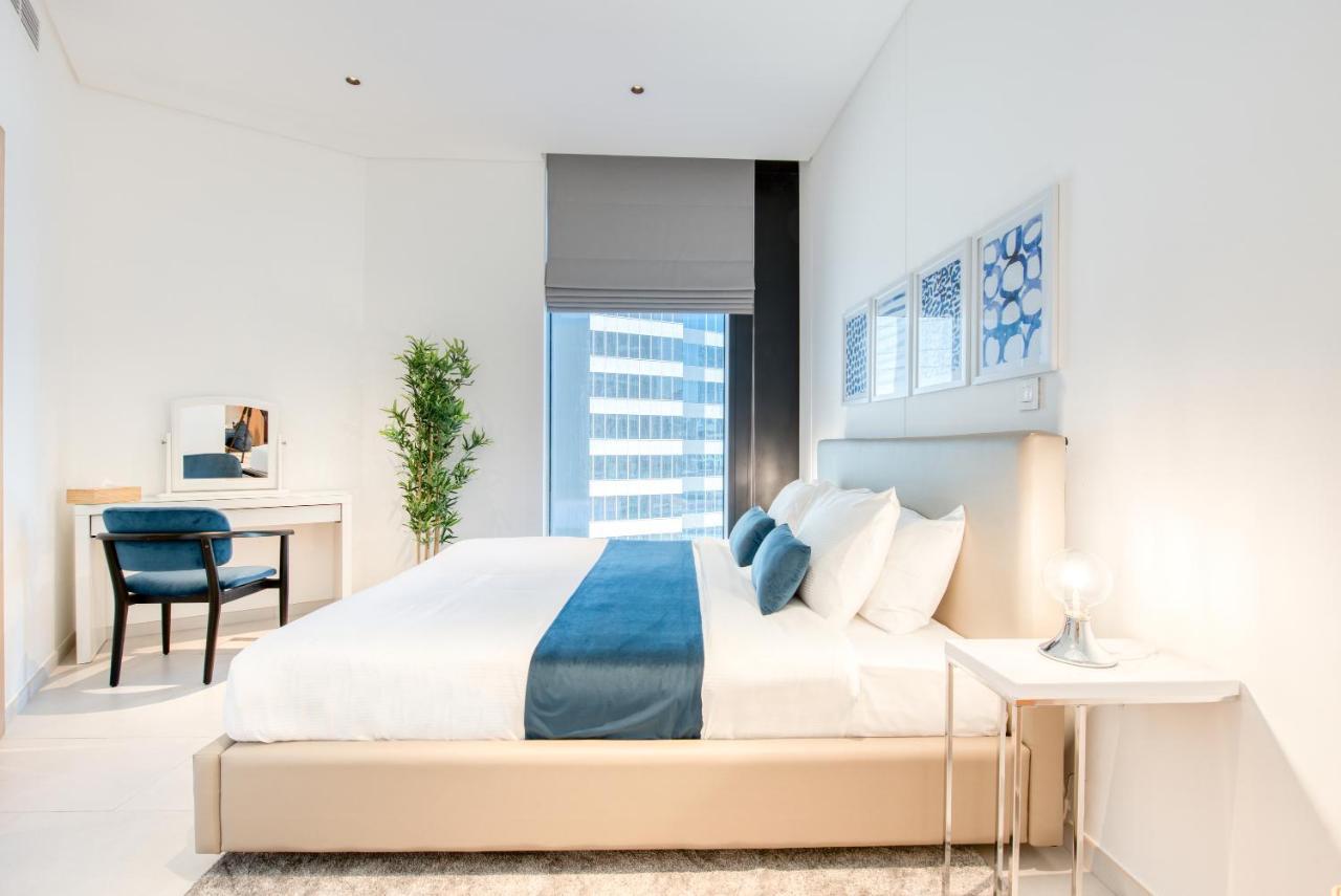 Maison Privee - Luxury, Spacious, Modern Near Burj Khalifa And Canal Apartment Dubai