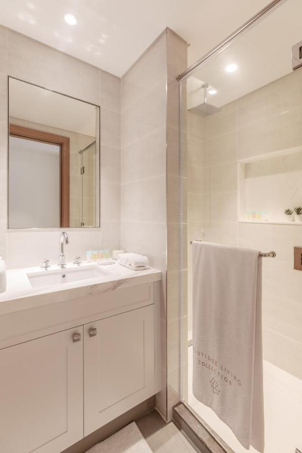 Boutique Living - Opera Grand Dubai