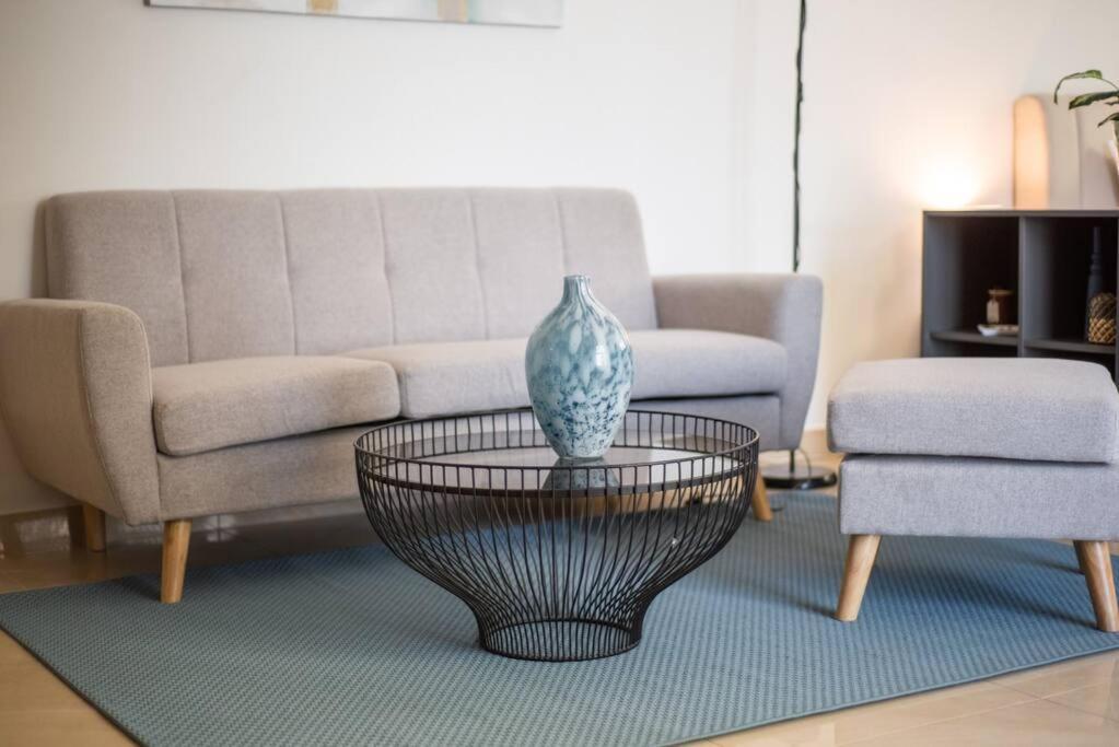 Elegant With Canal View And Close To Metro Dubai