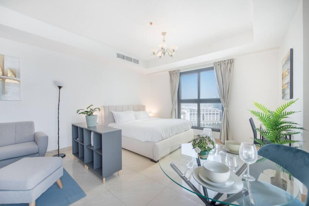 Apartment Elegant With Canal View And Close To Metro