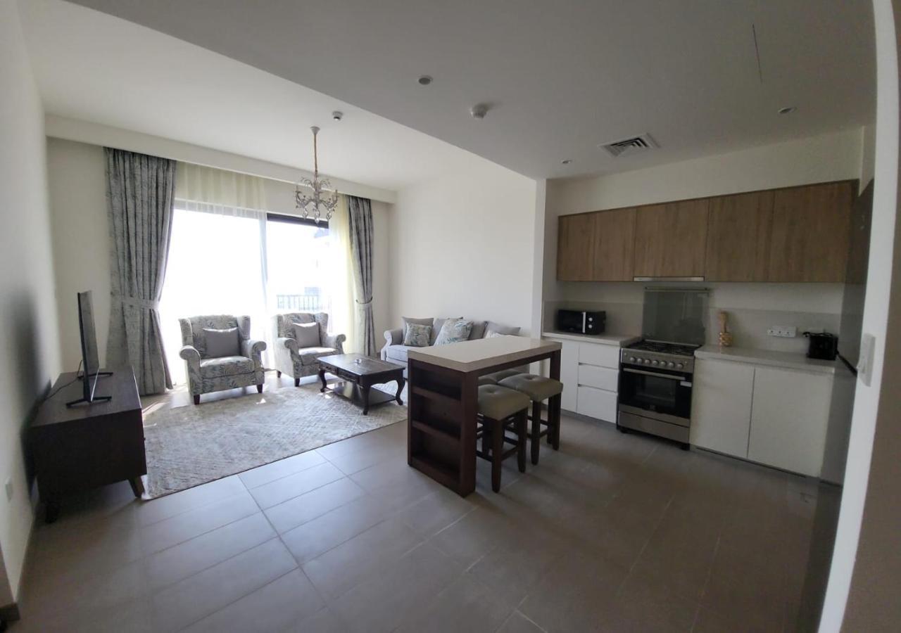 Apartment Exquisite 2bdr Apartment, Park Ridge Executive Residences, Hills Dubai