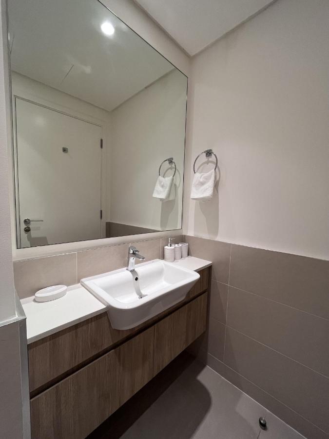 Exquisite 2bdr Apartment, Park Ridge Executive Residences, Hills * Dubai