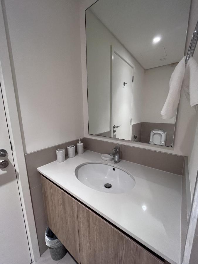 Exquisite 2bdr Apartment, Park Ridge Executive Residences, Hills Apartment