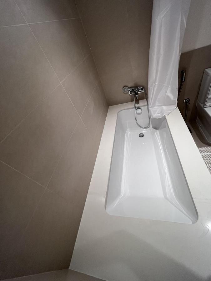 Apartment Exquisite 2bdr Apartment, Park Ridge Executive Residences, Hills Dubai