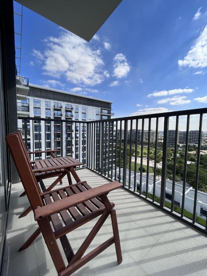Apartment Exquisite 2bdr Apartment, Park Ridge Executive Residences, Hills