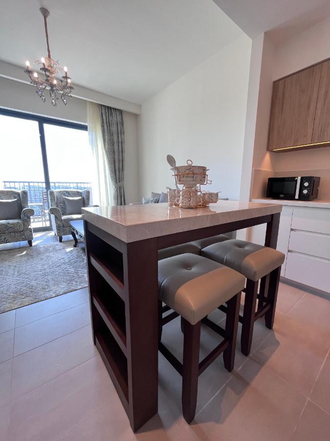 Exquisite 2bdr Apartment, Park Ridge Executive Residences, Hills Dubai