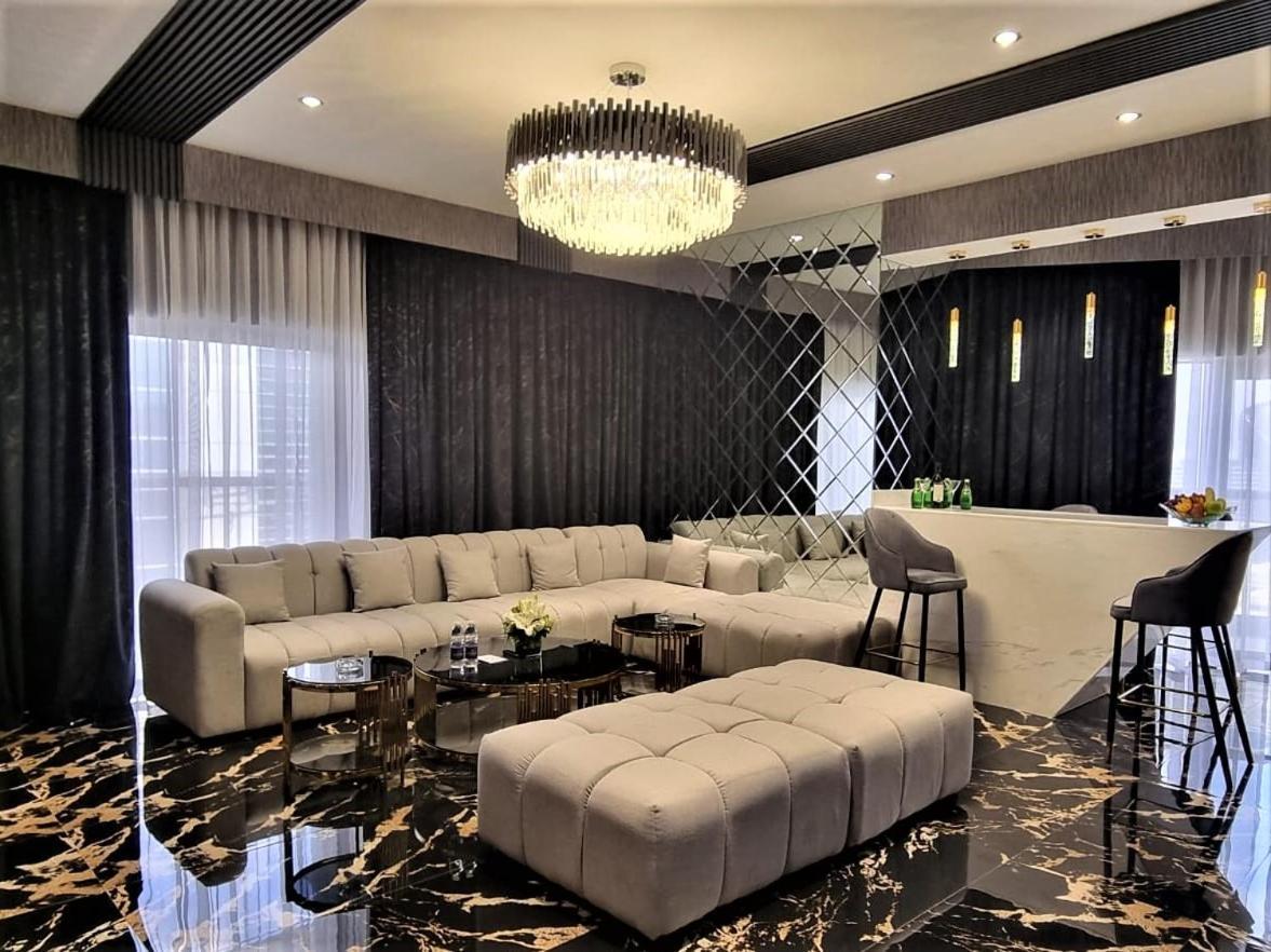 Hotel Majestic Retreat Dubai