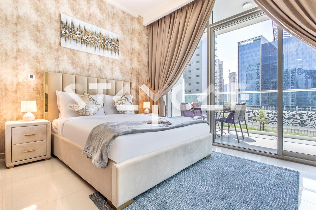 Staycae Homes - Vera Apartment Dubai