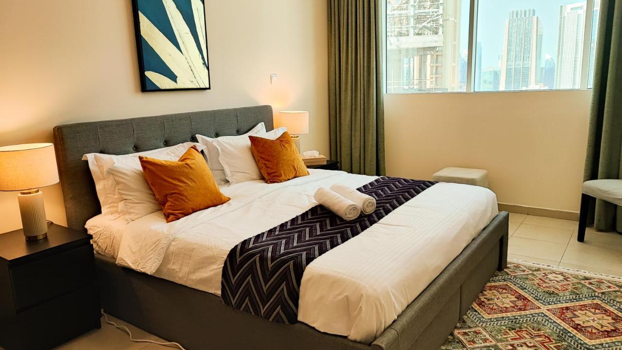 La Buena Vida Homes Large 2br Near Burj Khalifa & Mall Apartment