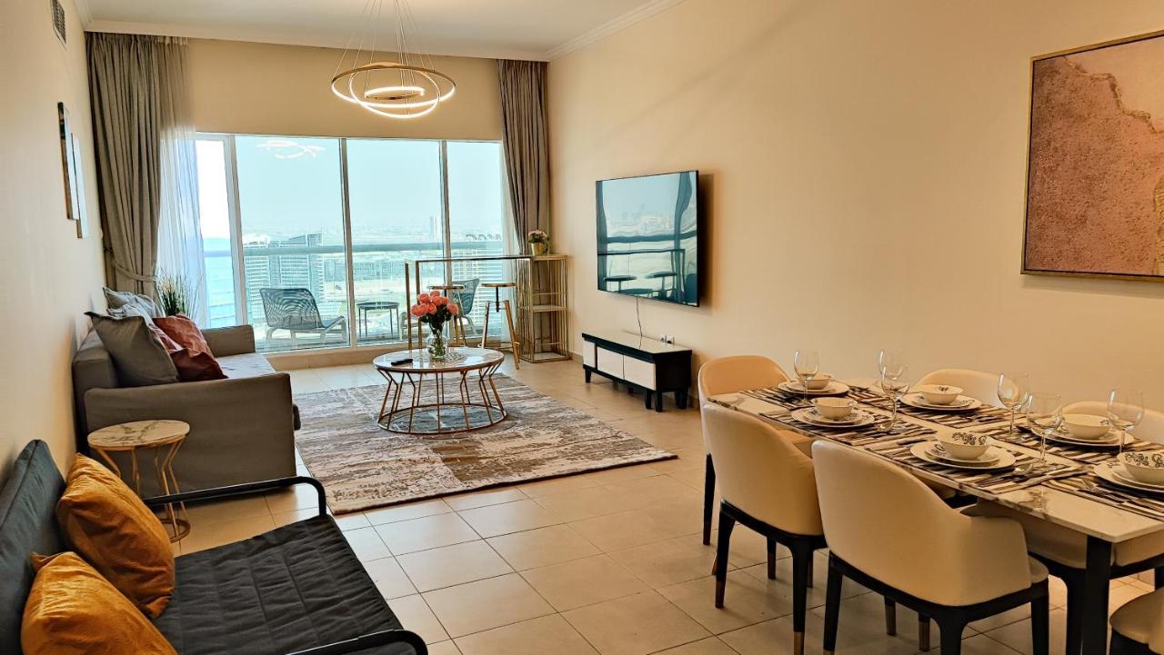 Apartment La Buena Vida Homes Large 2br Near Burj Khalifa & Mall Dubai