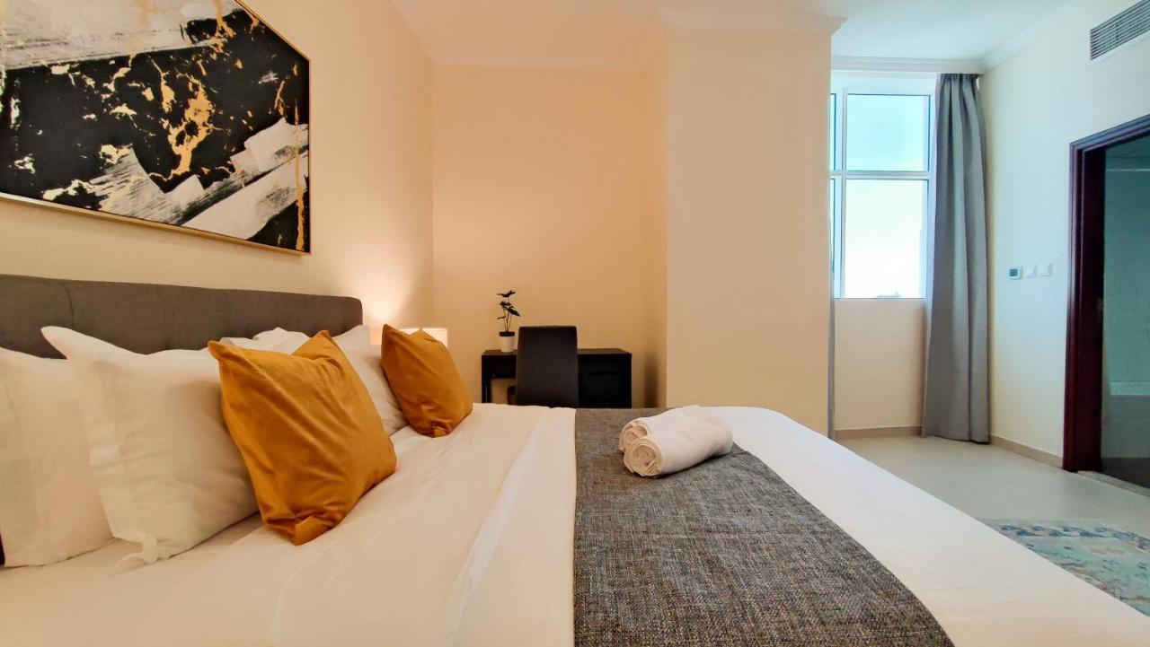 La Buena Vida Homes Large 2br Near Burj Khalifa & Mall Dubai