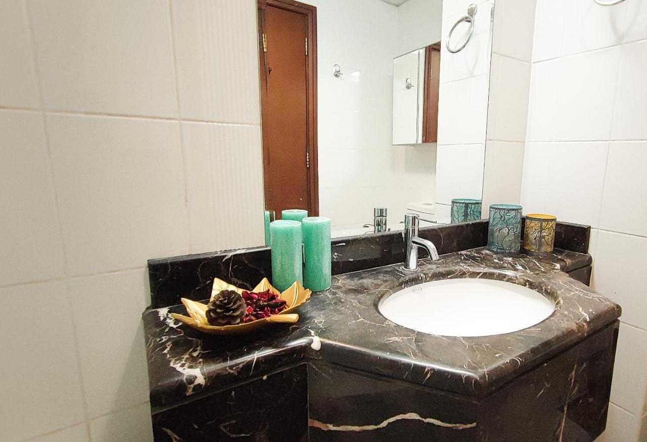 Apartment La Buena Vida Homes Large 2br Near Burj Khalifa & Mall