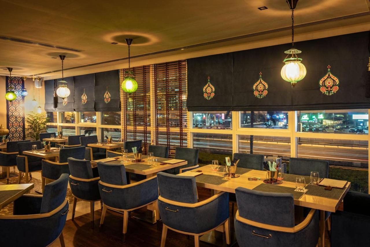 Hotel Four Points By Sheraton Sheikh Zayed Road Dubai